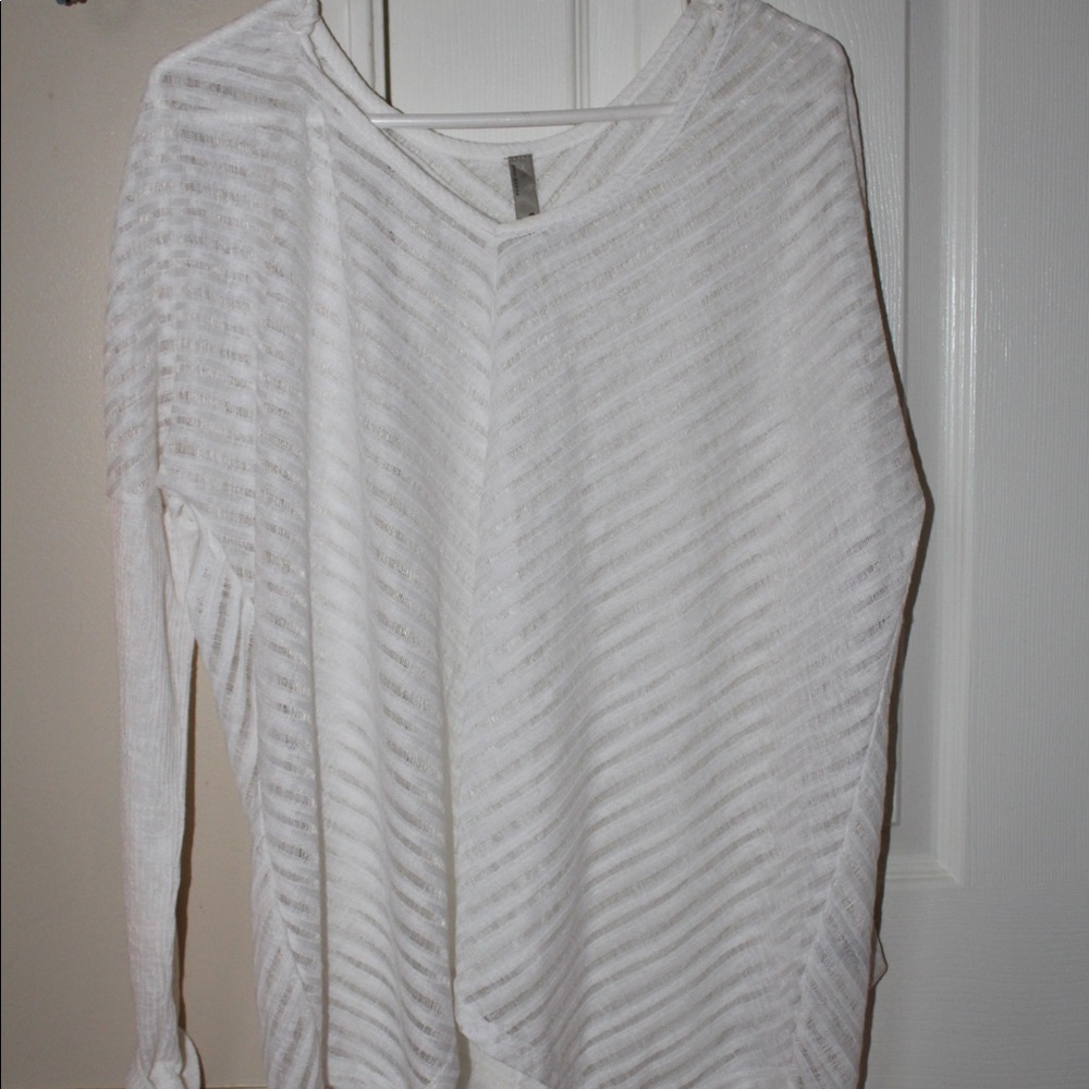 WHITE SEE-THROUGH STRIPED SHIRT.